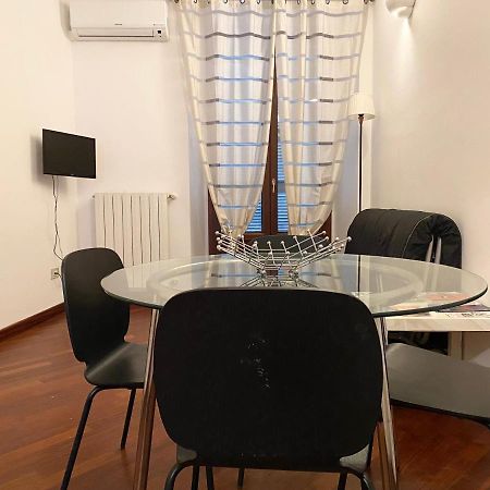Апартаменты Bilocale In Piazza Duomo 4Pax Милан Экстерьер фото