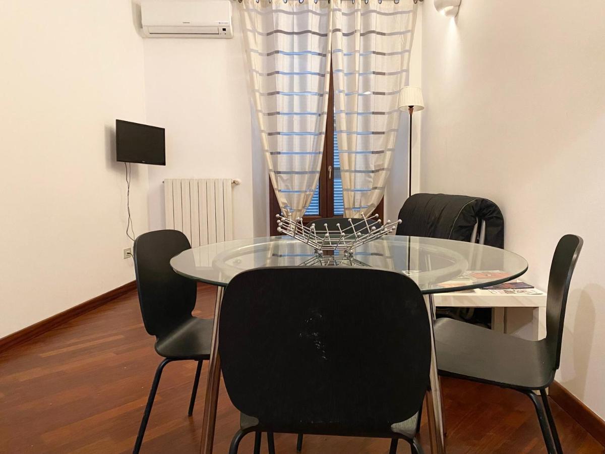 Апартаменты Bilocale In Piazza Duomo 4Pax Милан Экстерьер фото