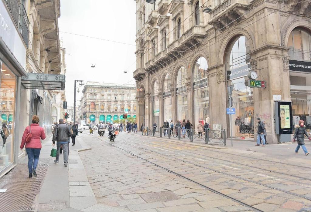 Апартаменты Bilocale In Piazza Duomo 4Pax Милан Экстерьер фото